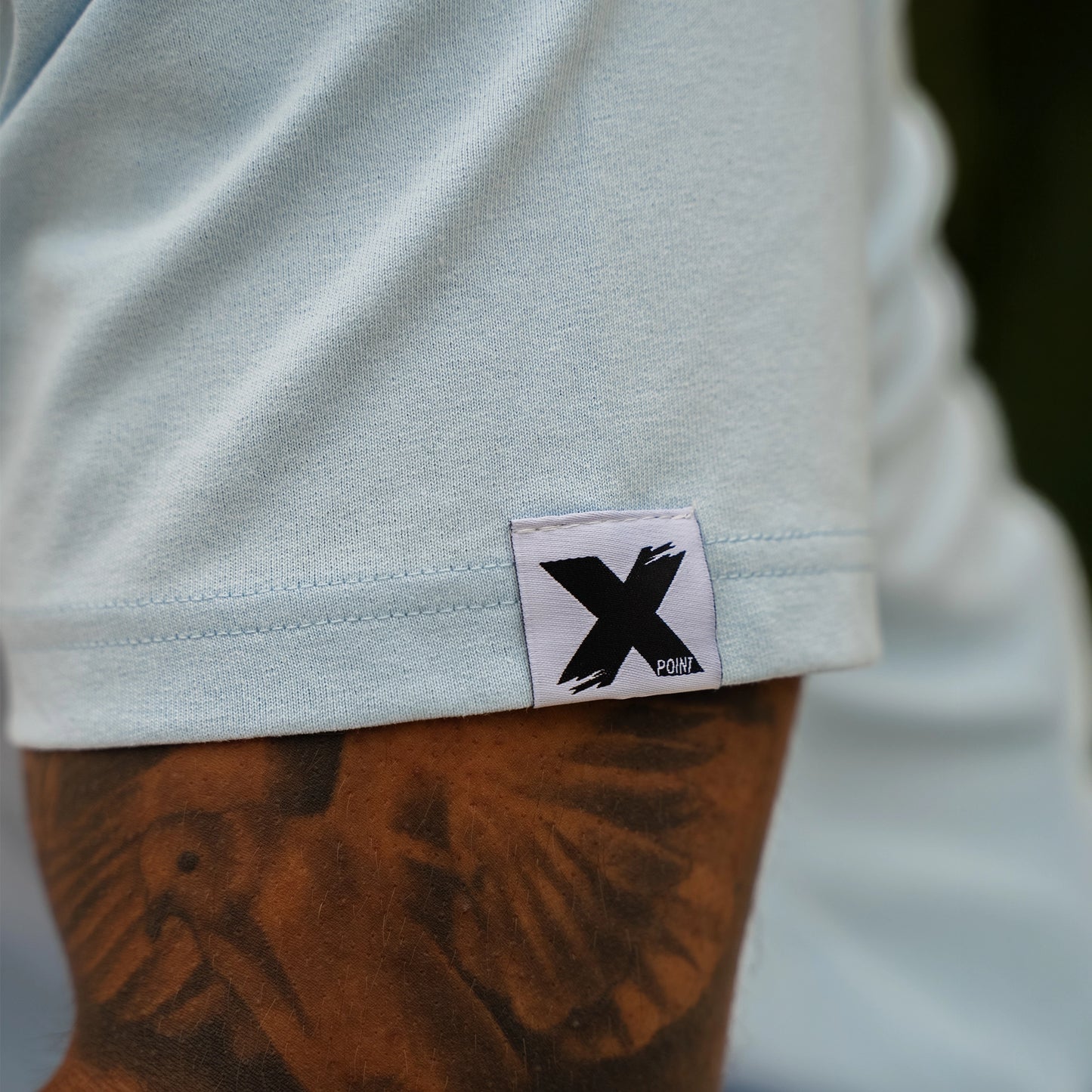 TAG LOGO TEE - LIGHT BLUE